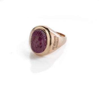 Anello mignolino in oro rosa e rubino inciso