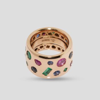 Anello fascione multicolor in oro rosa rubini, zaffiri e smeraldi